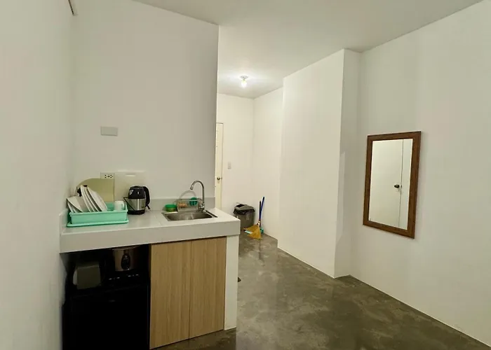 Apartment Isaiah 4110 *